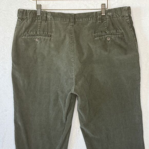 Haggar Men's Straight Fit Stretch Green Corduroy Chino Pants 40 x 32 Adj waist - Picture 12 of 16